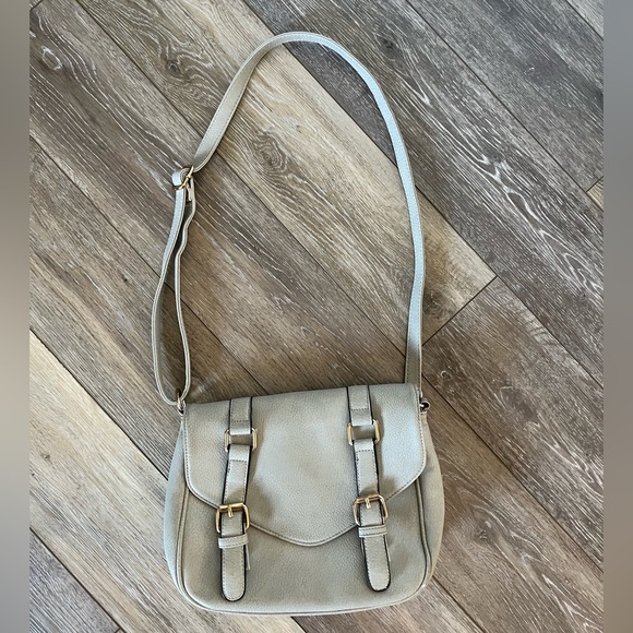 Scarleton Handbags - Scarleton Cream Shoulder Bag